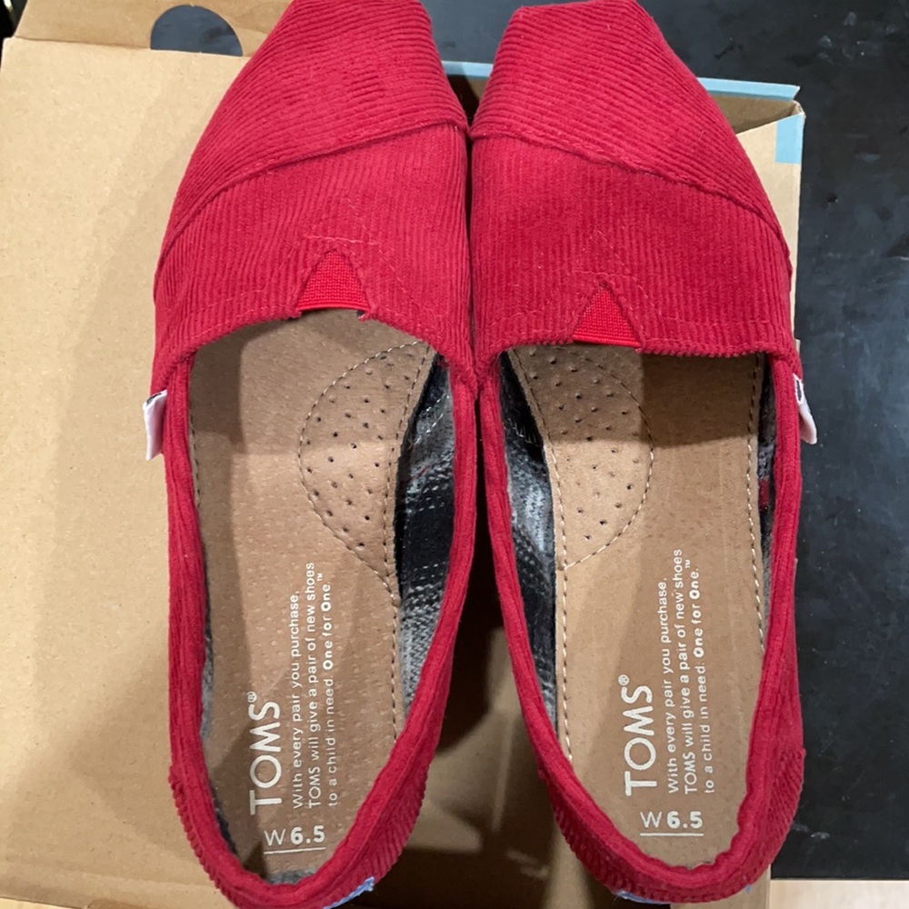 Toms 6 1/2 W Red corduroy material limited amounts